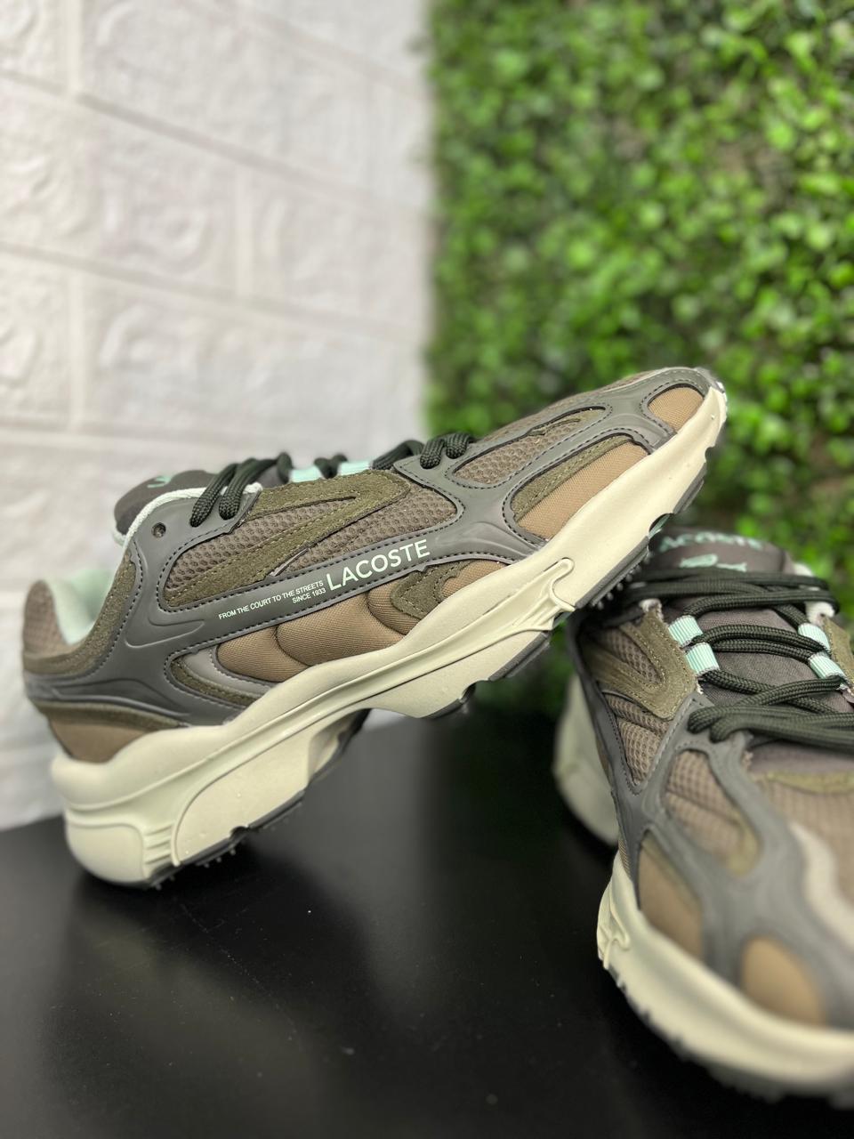Tênis Lacoste Premium Verde Musgo