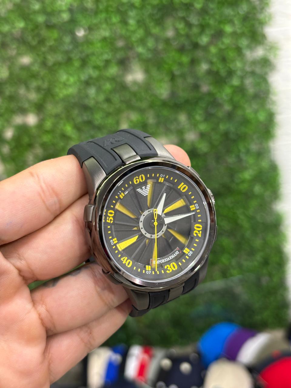 Relógio Emporio Armani Turbina Amarelo